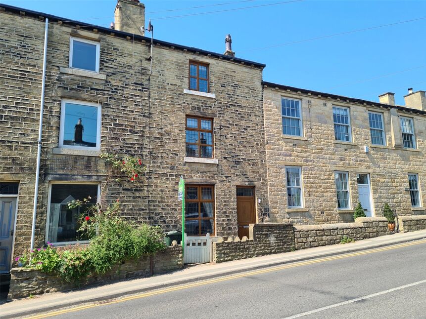 Main image of 3 bedroom Mid Terrace House to rent, Northgate, Baildon, West Yorkshire, BD17