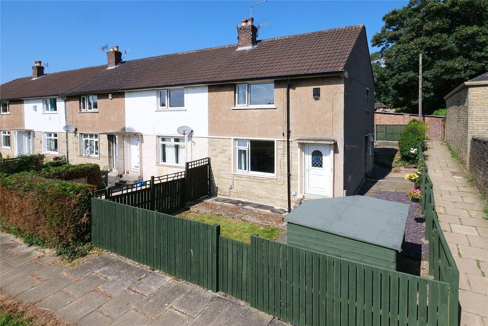 Main image of 2 bedroom End Terrace House for sale, Parkway, Baildon, West Yorkshire, BD17