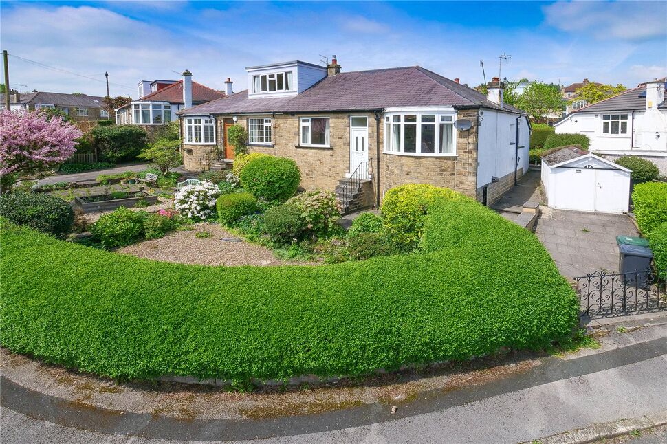 Main image of 2 bedroom Semi Detached Bungalow for sale, Welwyn Drive, Baildon, West Yorkshire, BD17