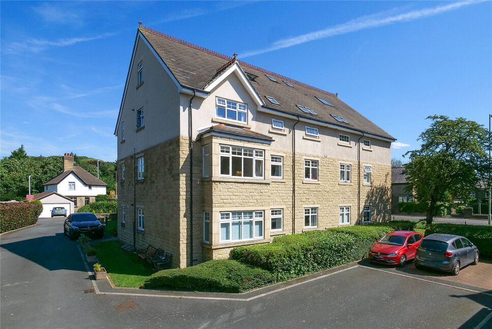 Main image of 3 bedroom  Flat for sale, The Strone, Apperley Bridge, West Yorkshire, BD10