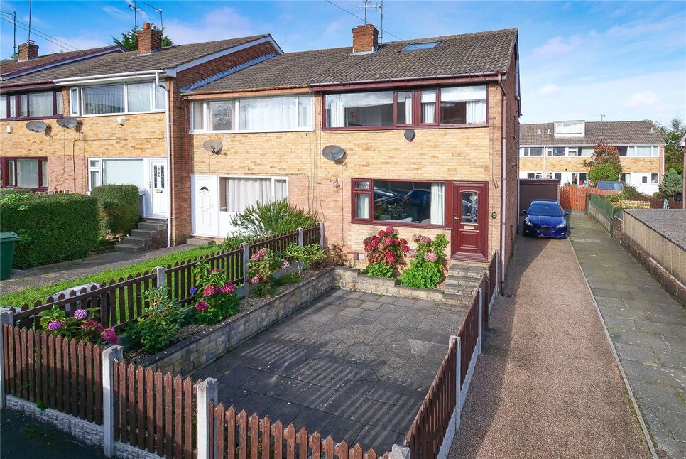 Main image of 4 bedroom End Terrace House for sale, Fourlands Gardens, Bradford, West Yorkshire, BD10