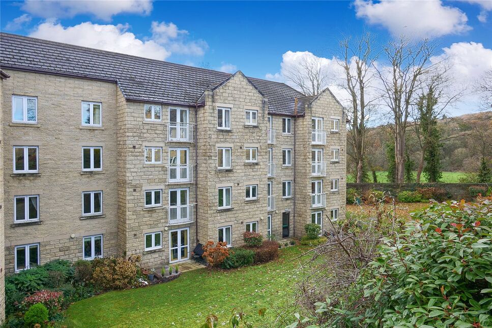 Main image of 2 bedroom  Flat for sale, Beech Street, Bingley, West Yorkshire, BD16