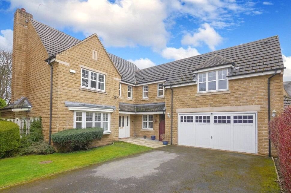 Main image of 5 bedroom Detached House for sale, Hallside Close, Baildon, West, BD17