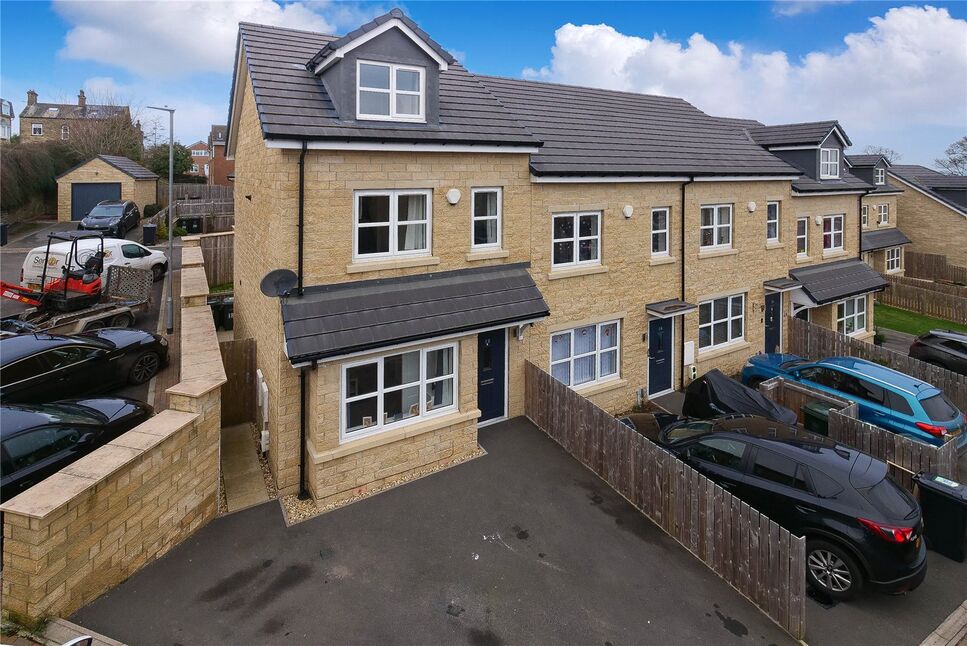 Main image of 3 bedroom End Terrace House for sale, Hutton Hall Drive, Bradford, West Yorkshire, BD2