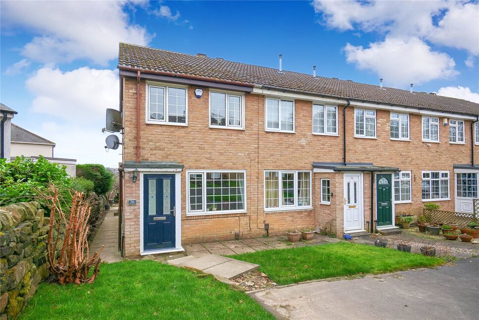 Main image of 2 bedroom End Terrace House for sale, Aire Grove, Yeadon, West Yorkshire, LS19