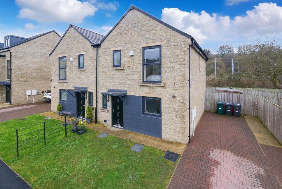 Main image of 3 bedroom Semi Detached House for sale, Cygnet Way, Shipley, West Yorkshire, BD17