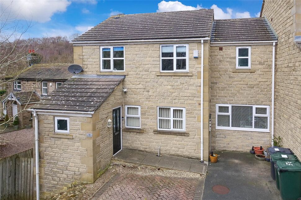 Main image of 4 bedroom End Terrace House for sale, West Garth Mews, Baildon, West Yorkshire, BD17