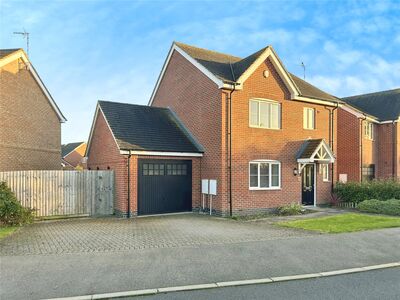 Gillam Butts, 3 bedroom Detached House for sale, £350,000