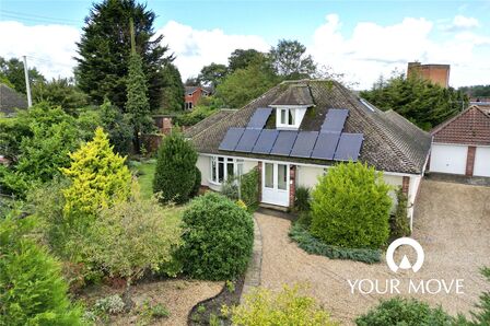 Ellough Road, 4 bedroom Detached Bungalow for sale, £450,000