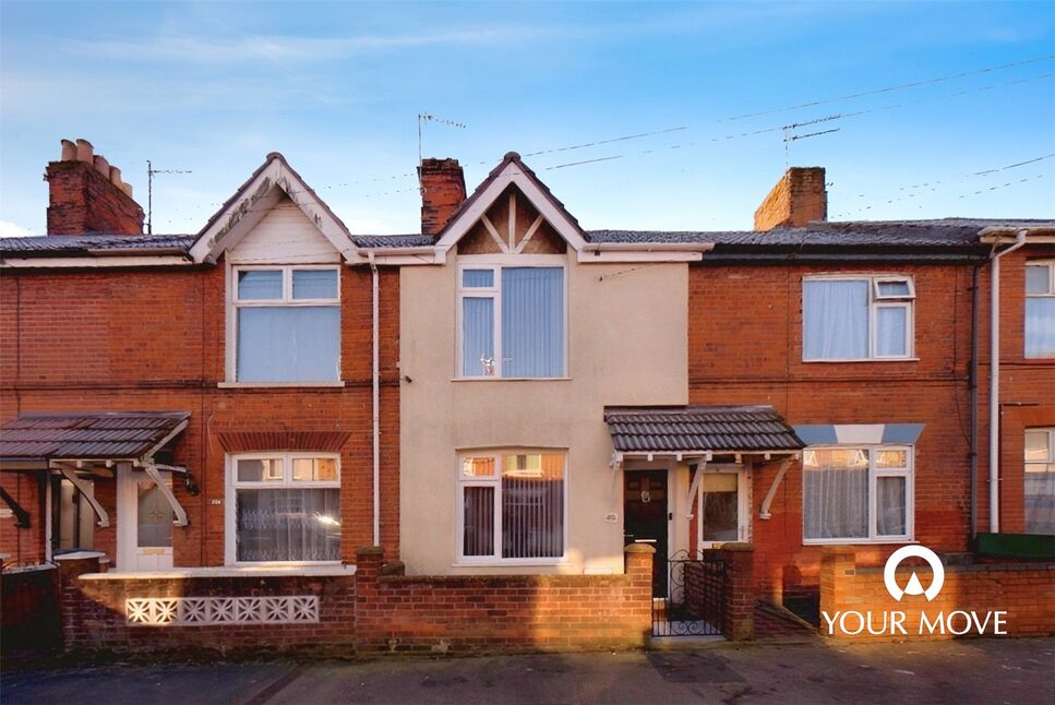 Main image of 3 bedroom Mid Terrace House for sale, Maidstone Road, Lowestoft, Suffolk, NR32