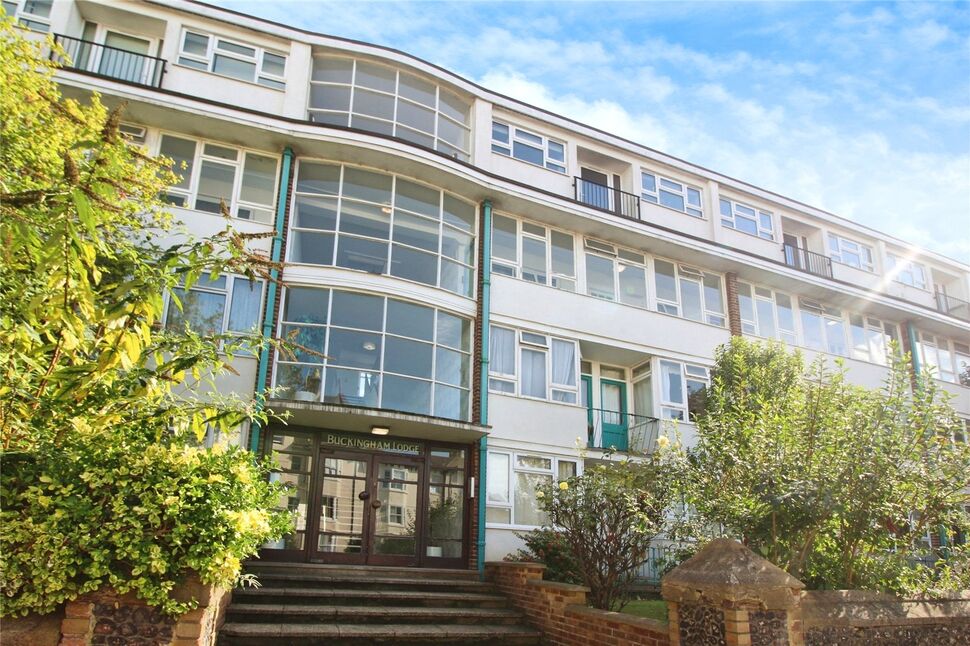 Main image of 2 bedroom  Flat for sale, Buckingham Place, Brighton, East Sussex, BN1