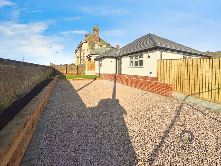 Main image of 2 bedroom Detached Bungalow for sale, Leyburn Avenue, Blackpool, Lancashire, FY2