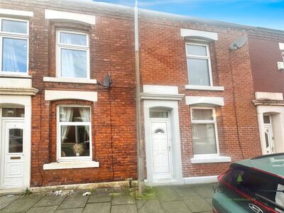 Suffolk Street, 2 bedroom Mid Terrace House for sale, £110,000