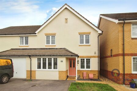 Applegate Way, 3 bedroom Semi Detached House for sale, £365,000