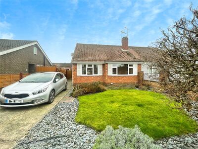 2 bedroom Semi Detached Bungalow for sale