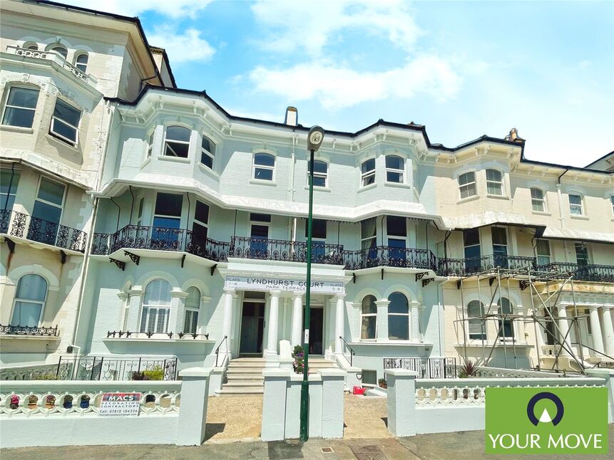 Main image of 2 bedroom  Flat for sale, Park Terrace, Bognor Regis, West Sussex, PO21