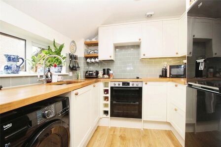 2 bedroom  Flat for sale