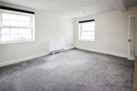 2 bedroom  Flat for sale