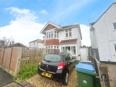 Marshall Avenue, 5 bedroom Detached House to rent, £3,000 pcm