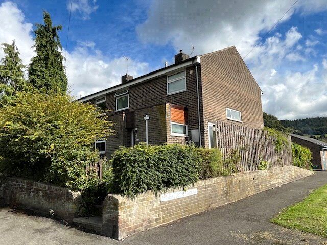 Main image of 3 bedroom Semi Detached House for sale, Park Lane, Two Dales, Derbyshire, DE4