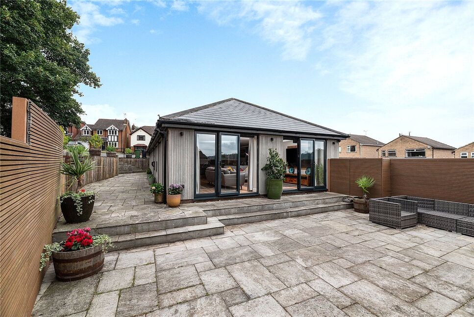 Main image of 2 bedroom Detached Bungalow to rent, Beechwood Close, Belper, Derbyshire, DE56