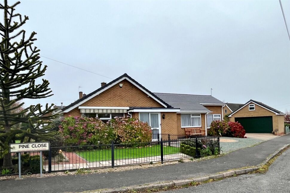 3 bedroom Detached Bungalow for sale