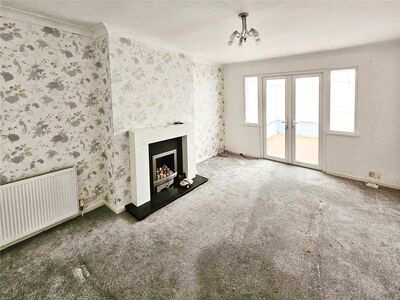 Kenmor Avenue, 2 bedroom Semi Detached House for sale, £230,000