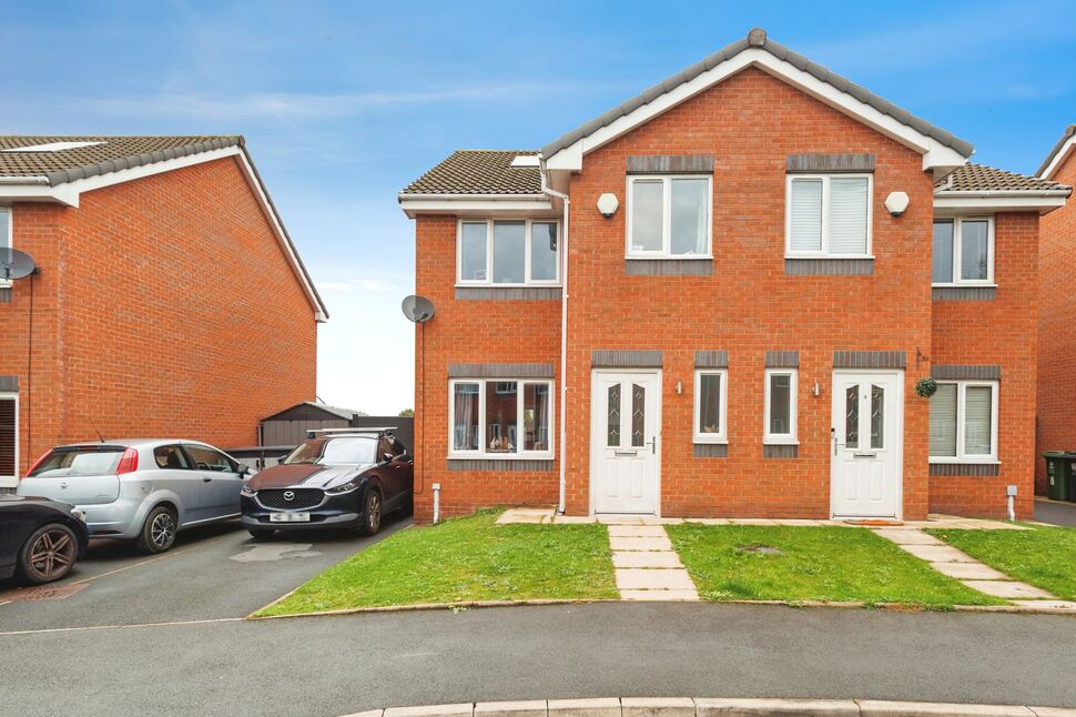 Main image of 3 bedroom Semi Detached House for sale, Johnstone Close, Oldham, Greater Manchester, OL1