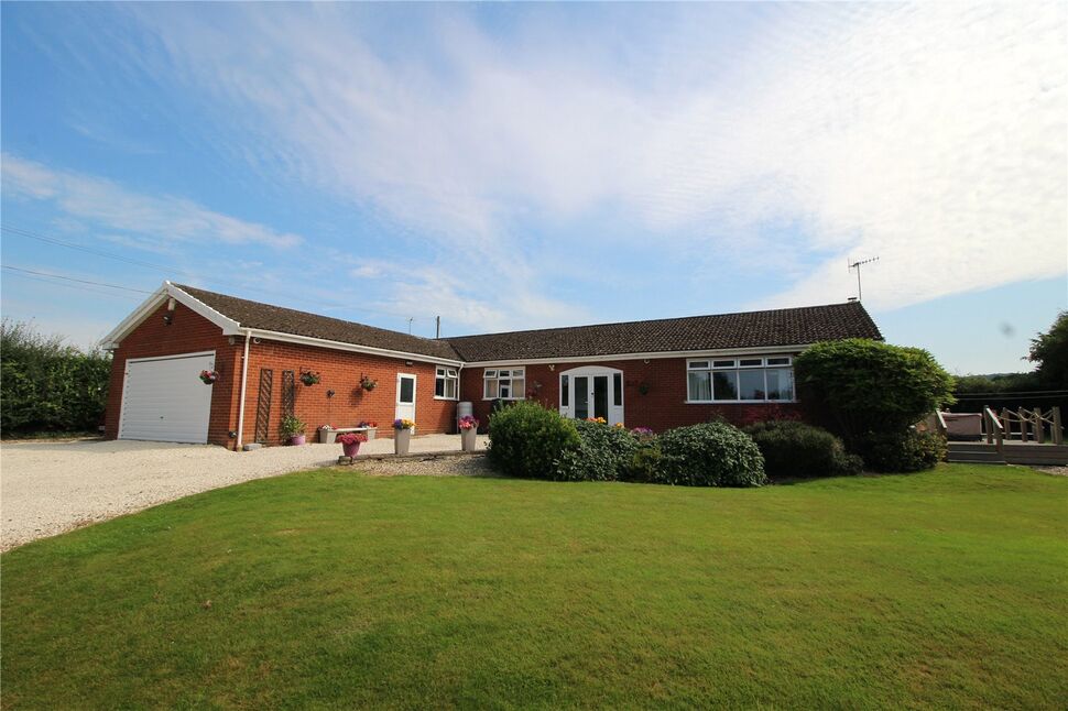 4 bedroom Detached Bungalow for sale