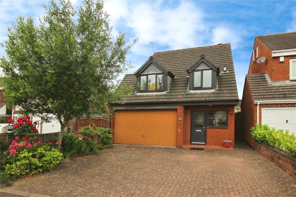 4 bedroom Detached House for sale