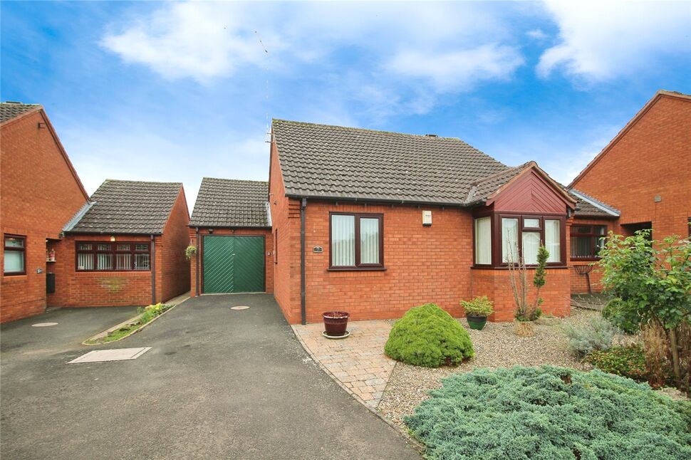 Main image of 2 bedroom Detached Bungalow for sale, Martingale Close, Bromsgrove, Worcestershire, B60