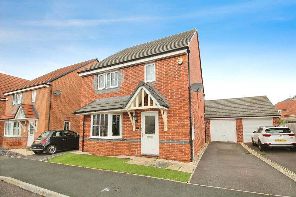 Main image of 4 bedroom Detached House for sale, Swallows Close, Bromsgrove, Worcestershire, B61