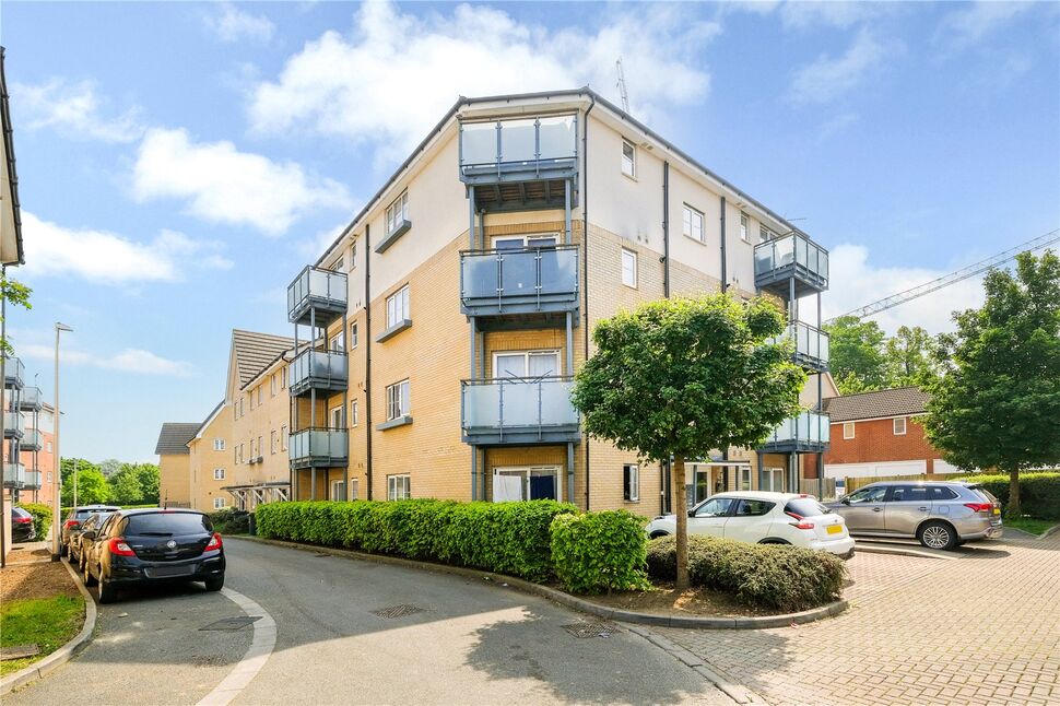 Main image of 1 bedroom  Flat for sale, Harman Rise, Seven Kings, Essex, IG3