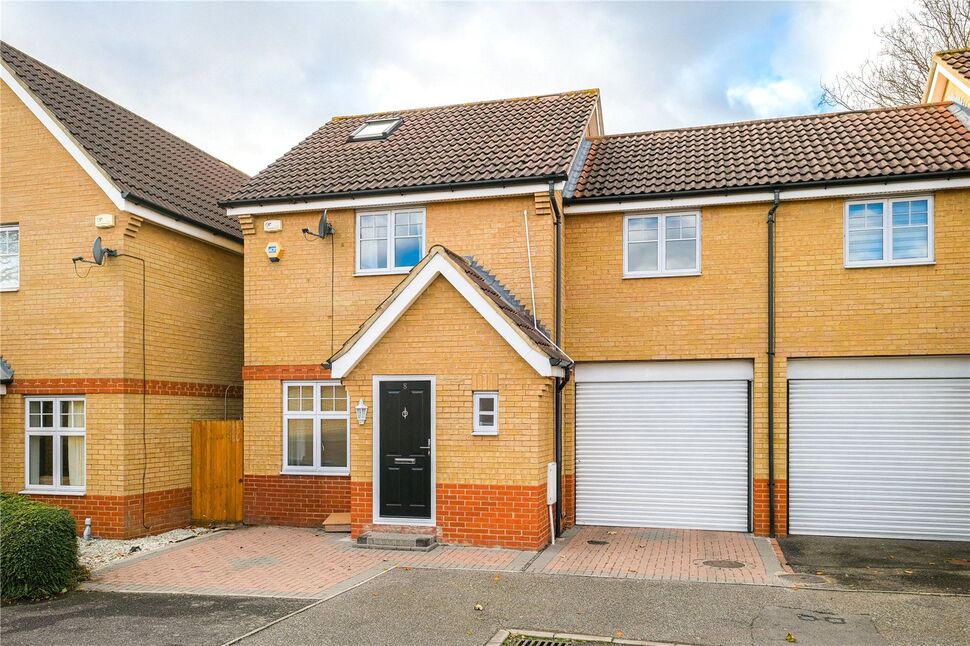 Main image of 4 bedroom Semi Detached House for sale, Lake Close, Essex, RM8