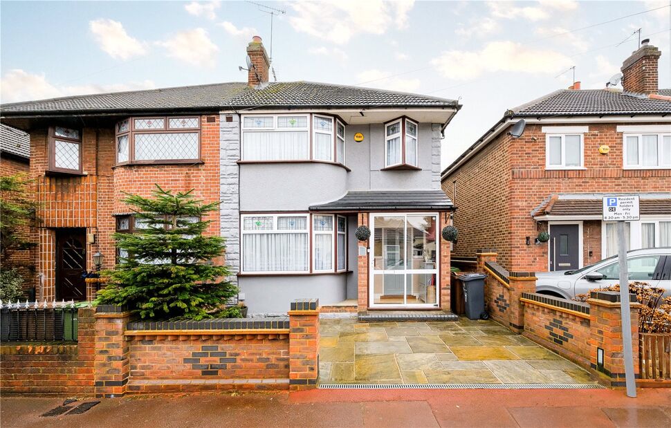 Main image of 3 bedroom Semi Detached House for sale, Kitchener Road, Dagenham, RM10