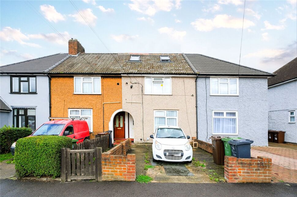 Main image of 3 bedroom Mid Terrace House for sale, Elstow Road, Dagenham, RM9