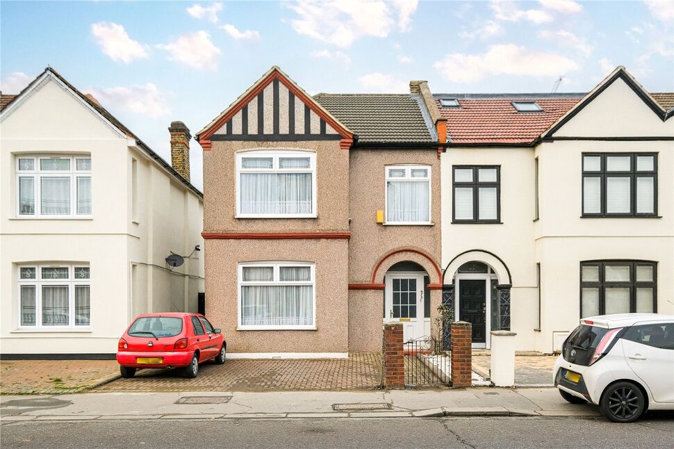 Main image of 3 bedroom End Terrace House for sale, Green Lane, Goodmayes, IG3