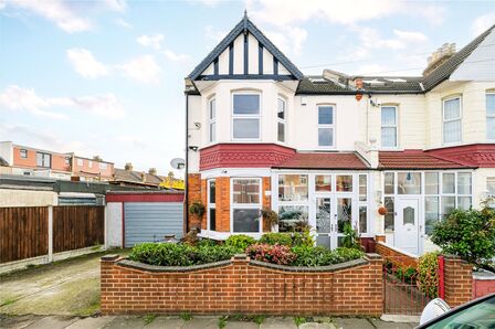 Felbrigge Road, 5 bedroom End Terrace House for sale, £750,000