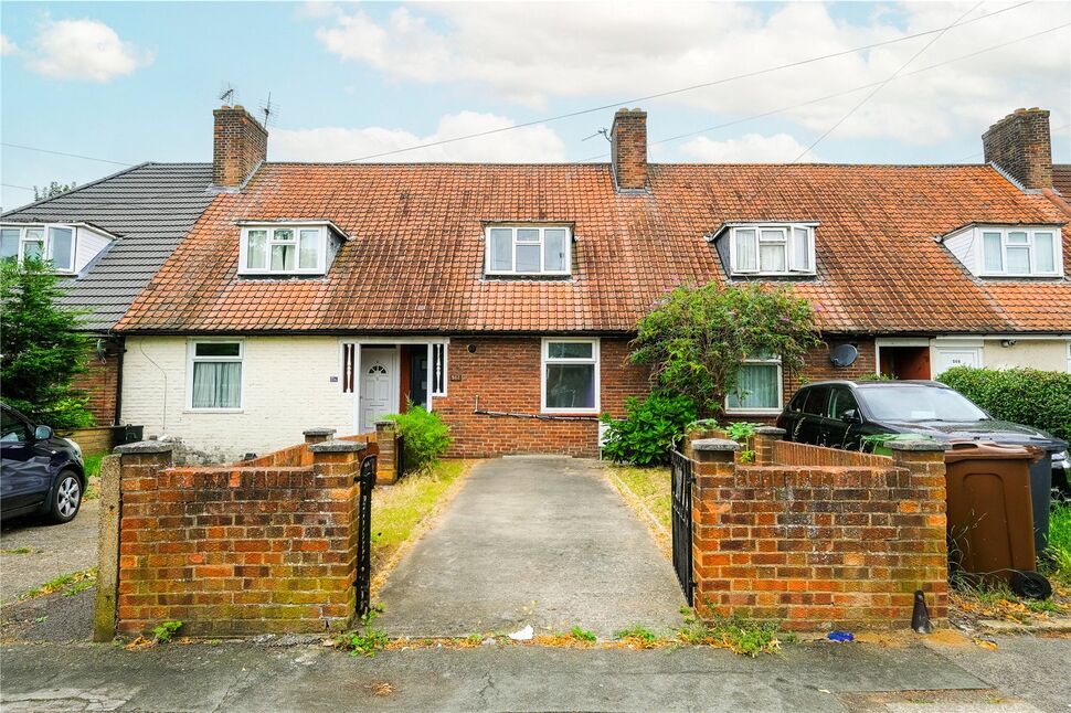 Main image of 2 bedroom Mid Terrace House for sale, Valence Avenue, Dagenham, RM8