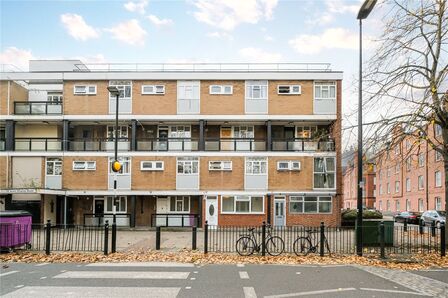 Stepney Green, 3 bedroom  Flat for sale, £475,000