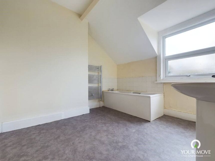 Main image of 3 bedroom  Flat to rent, Northdown Road, Cliftonville, Kent, CT9