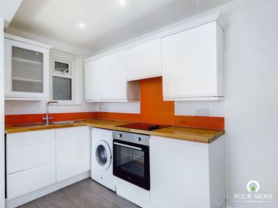 Grosvenor Place, 1 bedroom  Flat to rent, £750 pcm