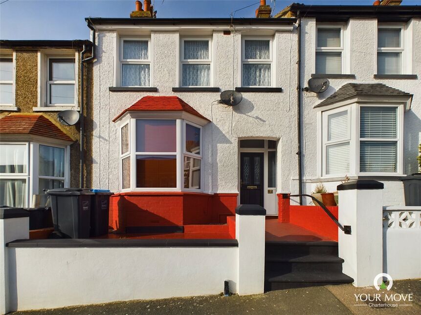 3 bedroom Mid Terrace House for sale