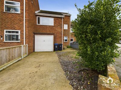 Briary Close, 3 bedroom Mid Terrace House for sale, £285,000