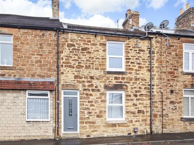 2 bedroom Mid Terrace House to rent