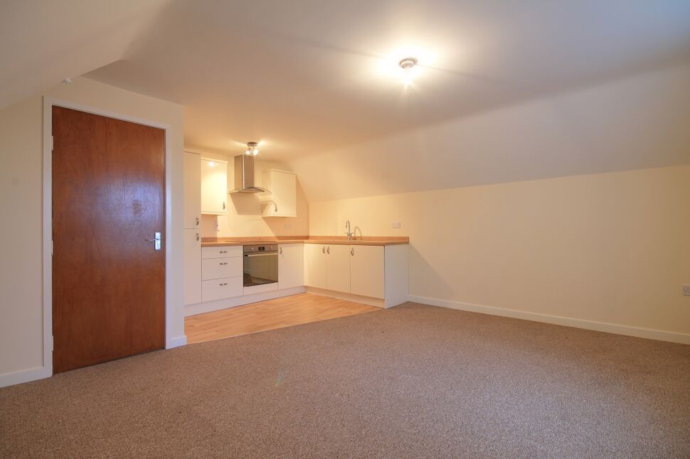 2 bedroom  Flat to rent