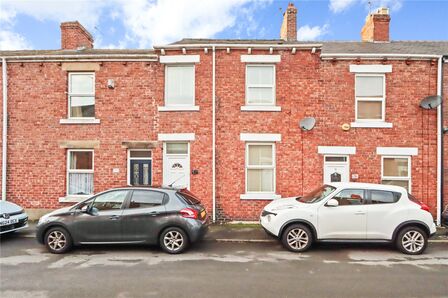 John Street, 2 bedroom Mid Terrace House to rent, £550 pcm