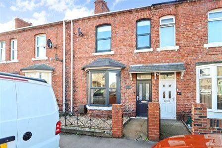 Lumley Terrace, 3 bedroom Mid Terrace House for sale, £175,000