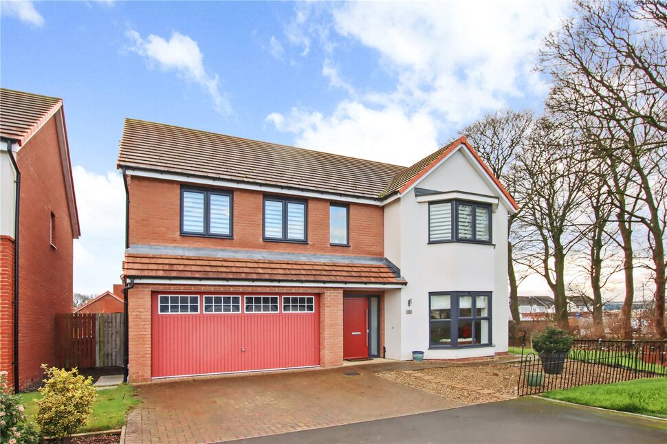 5 bedroom Detached House for sale