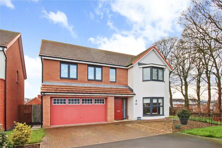 Wanstead Crescent, 5 bedroom Detached House for sale, £500,000